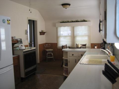 704 E 16th St, Sterling, IL 61081 photo 8