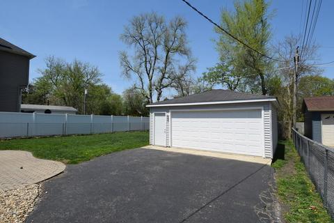 501 Elm St, Wheaton, IL 60189 photo 2