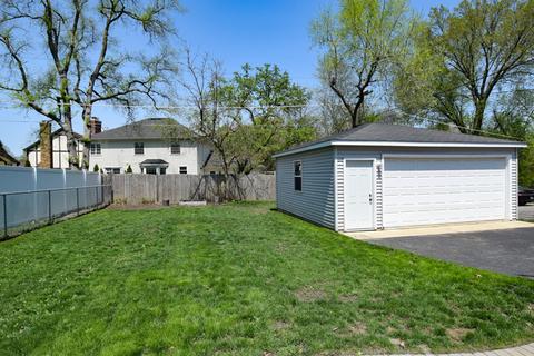501 Elm St, Wheaton, IL 60189 photo 4