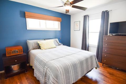 501 Elm St, Wheaton, IL 60189 photo 9