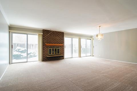 2 Brookton On Auburn, Rolling Meadows, IL 60008 photo 2