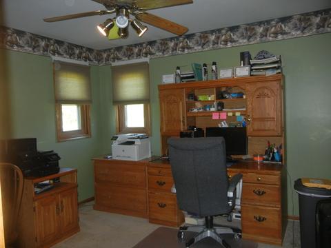 649 E Delite Inn Rd, Beecher, IL 60401 photo 9