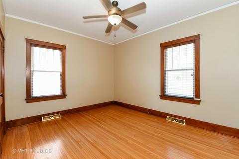 720 Augusta Ave, Elgin, IL 60120 photo 10