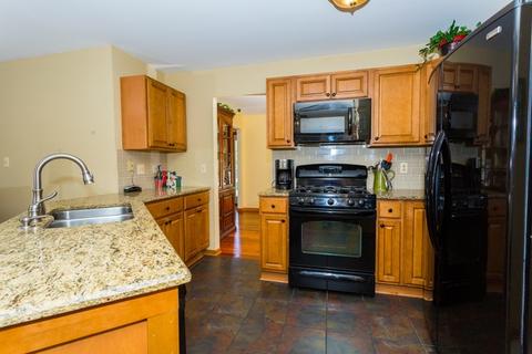 3612 Westminster Pl, Mchenry, IL 60050 photo 4