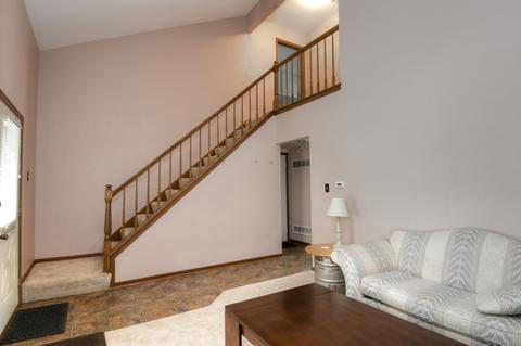 1300 Charles Ave, Algonquin, IL 60102 photo 2