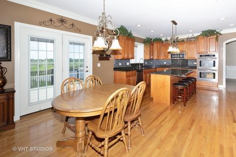 16620 S Mueller Cir, Plainfield, IL 60586 photo 8