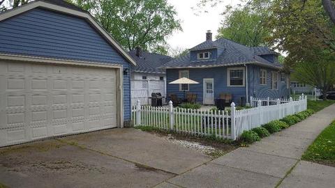 1057 Bellevue Ave, Elgin, IL 60120 photo 17