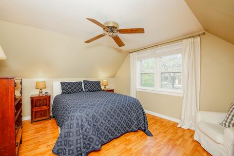 843 N Summit St, Wheaton, IL 60187 photo 9