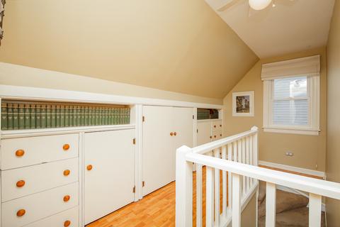 843 N Summit St, Wheaton, IL 60187 photo 11