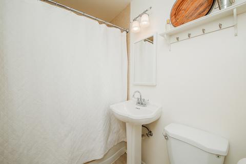 843 N Summit St, Wheaton, IL 60187 photo 8