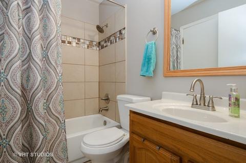 1021 Wesley Ln, Algonquin, IL 60102 photo 9