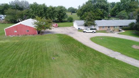 25310 W Wolfs Rd, Plainfield, IL 60585 photo 2