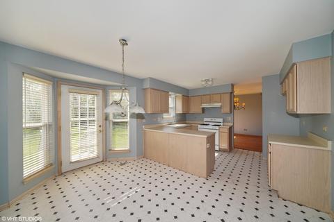 1909 Westmore Grove Dr, Plainfield, IL 60586 photo 3