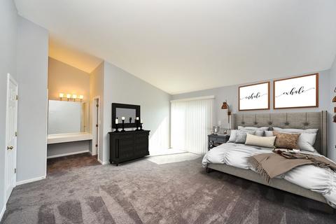 1257 Longacre Ln, Wheeling, IL 60090 photo 8