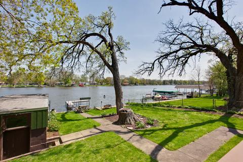 2406 Orchard Beach Rd, Mchenry, IL 60050 photo 8
