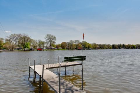 2406 Orchard Beach Rd, Mchenry, IL 60050 photo 11
