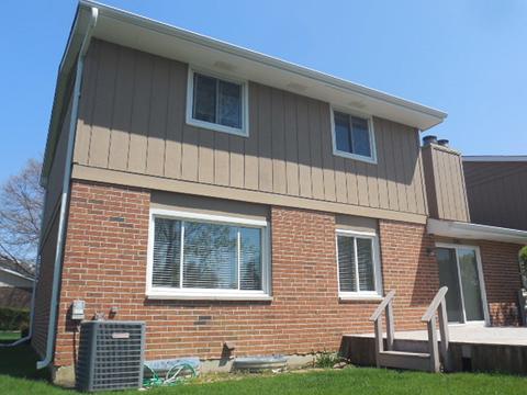 1593 Brittany Ct, Wheaton, IL 60187 photo 2