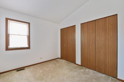 485 Nicole Dr #B, Bartlett, IL 60103 photo 7