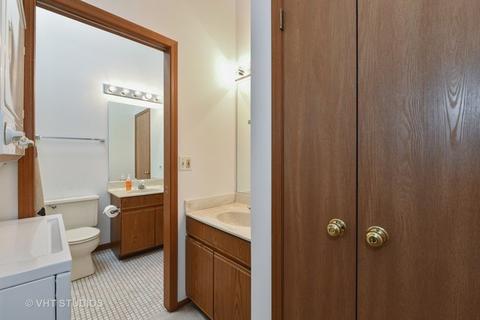 485 Nicole Dr #B, Bartlett, IL 60103 photo 8