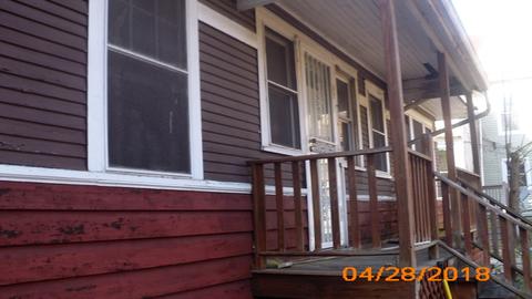 2871 E 77th St, Chicago, IL 60649 photo 2