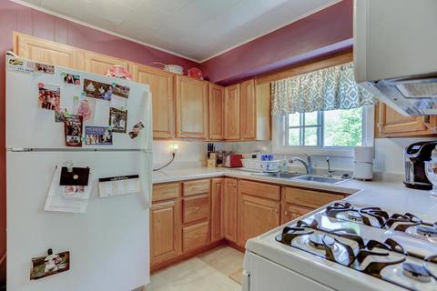 562 E Patton St, Paxton, IL 60957 photo 10