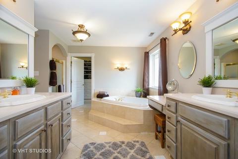 235 W North St, Itasca, IL 60143 photo 25