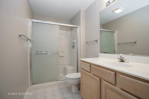 680 Mill Cir #303, Wheeling, IL 60090 photo 7