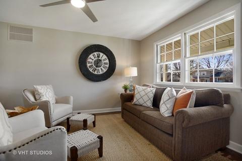 902 E Paddock Dr, Palatine, IL 60074 photo 4