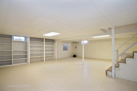 902 E Paddock Dr, Palatine, IL 60074 photo 18