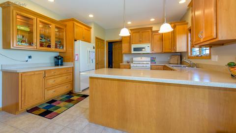 225 Poplar Ln, Beecher, IL 60401 photo 10