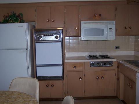 1319 E Algonquin Rd, Des Plaines, IL 60016 photo 6
