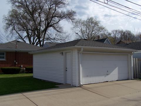 1319 E Algonquin Rd, Des Plaines, IL 60016 photo 23