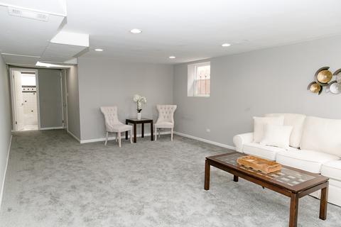 9107 Forestview Rd, Evanston, IL 60203 photo 17