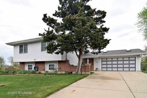 1745 Chippendale Rd, Hoffman Estates, IL 60169 photo 1