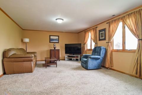 1745 Chippendale Rd, Hoffman Estates, IL 60169 photo 7