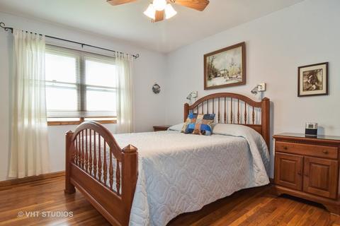 1745 Chippendale Rd, Hoffman Estates, IL 60169 photo 8