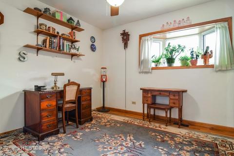 1745 Chippendale Rd, Hoffman Estates, IL 60169 photo 10