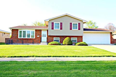 1761 Heather Dr, Aurora, IL 60506 photo 1