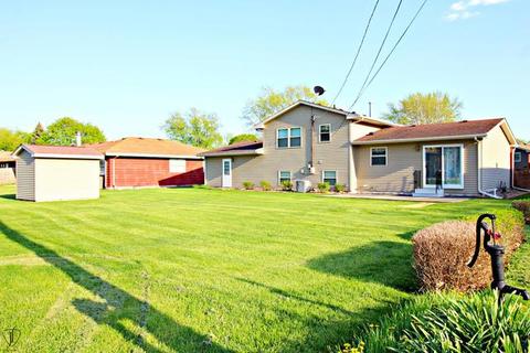 1761 Heather Dr, Aurora, IL 60506 photo 3