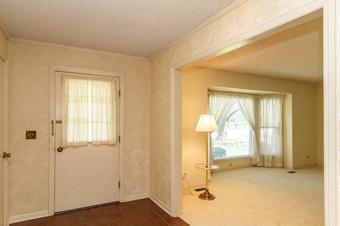 511 Joy Ln, Sleepy Hollow, IL 60118 photo 9