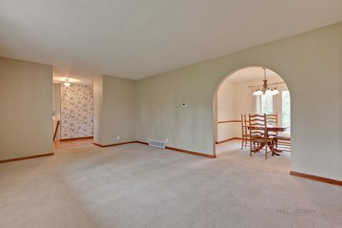 348 High Rd, Cary, IL 60013 photo 10