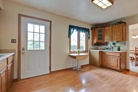 348 High Rd, Cary, IL 60013 photo 5
