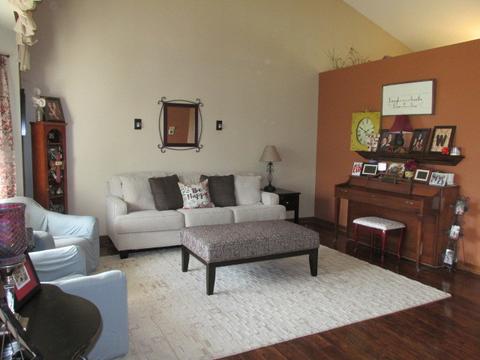 7005 Gallatin Dr, Plainfield, IL 60586 photo 2