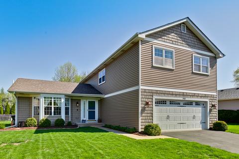 1910 Tanglewood Dr, Algonquin, IL 60102 photo 1