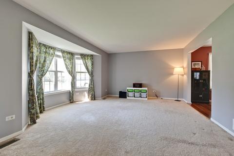 1910 Tanglewood Dr, Algonquin, IL 60102 photo 5