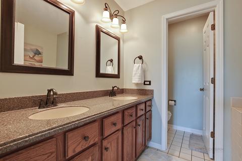 1910 Tanglewood Dr, Algonquin, IL 60102 photo 19