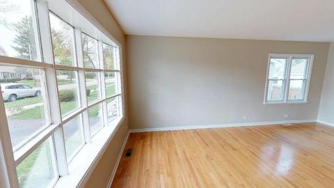 157 Wheeling Ave, Wheeling, IL 60090 photo 2