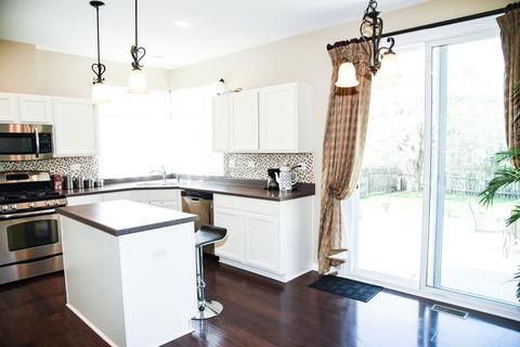 7280 Dada Dr, Gurnee, IL 60031 photo 5