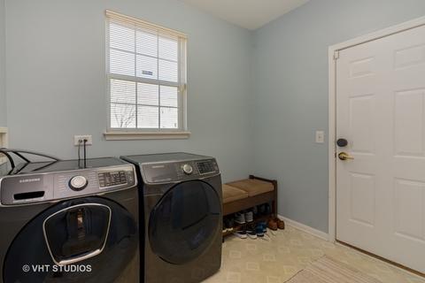 794 Meadow Dr, Des Plaines, IL 60016 photo 13