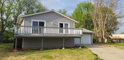 29 Devonshire Cir, Elgin, IL 60123 photo 3